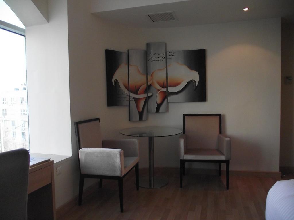 Crystal Hotel Amman Zewnętrze zdjęcie