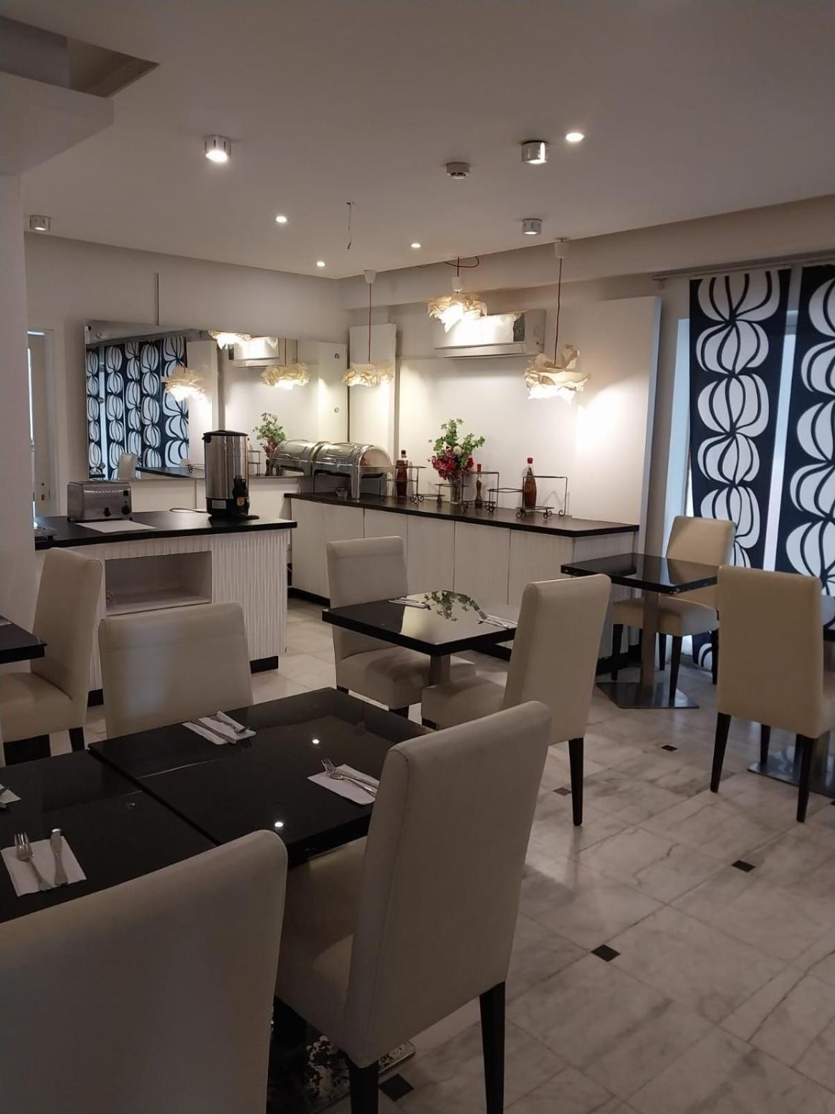 Crystal Hotel Amman Zewnętrze zdjęcie