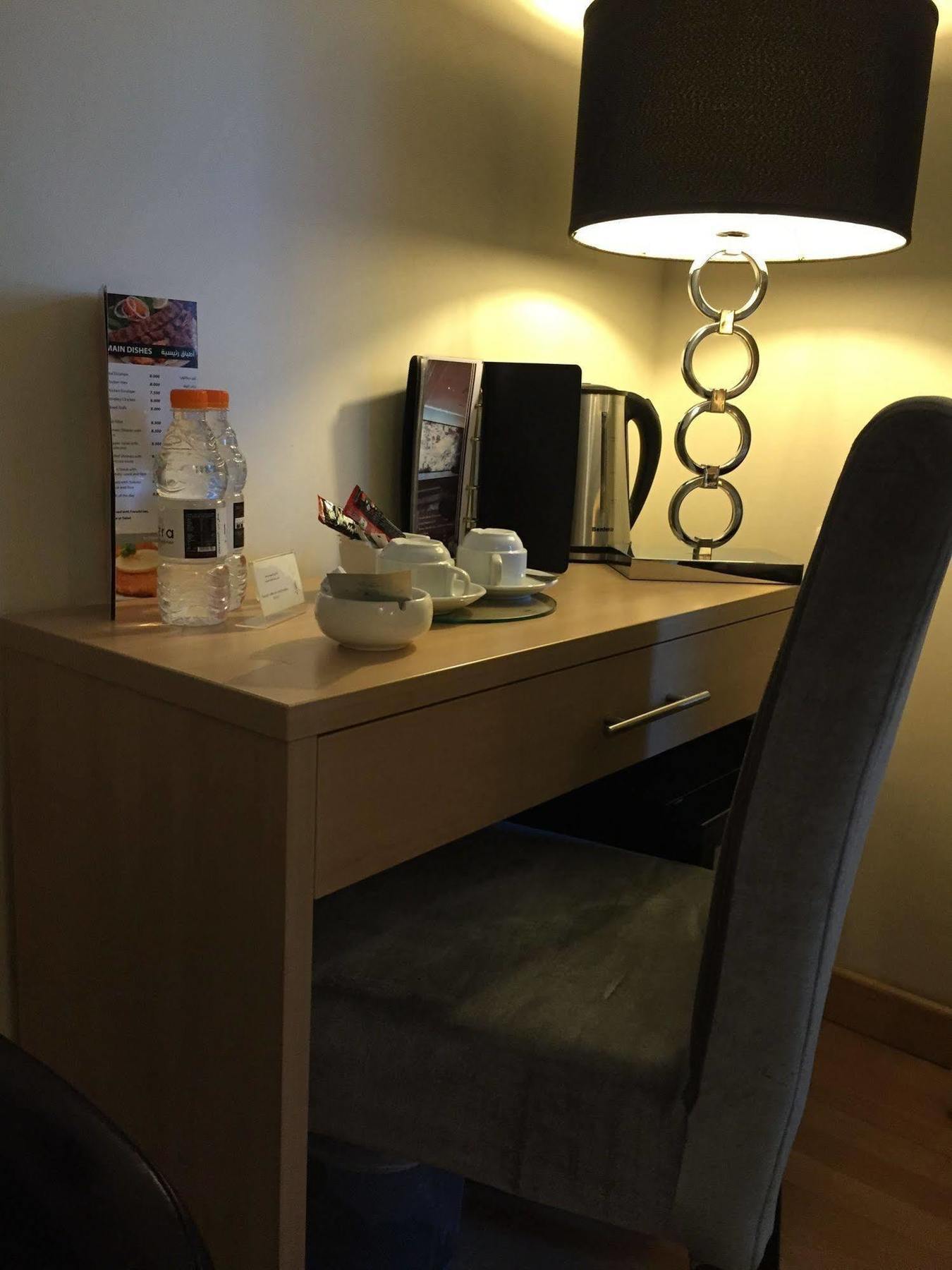 Crystal Hotel Amman Zewnętrze zdjęcie