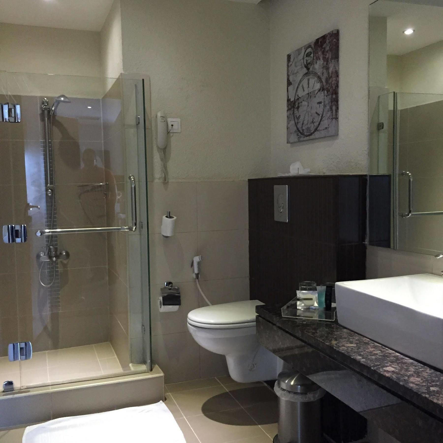 Crystal Hotel Amman Zewnętrze zdjęcie