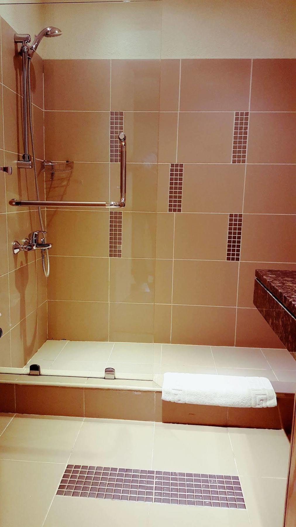 Crystal Hotel Amman Zewnętrze zdjęcie